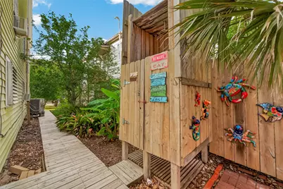 1711 Avenue M, Galveston, TX 77550 - Photo 10