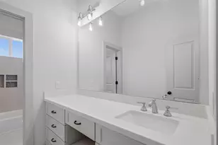 16017 Kube Ct, Jersey Village, TX 77040 - Photo 24