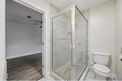 5223 Windemere Street, Houston, TX 77033 - Photo 10