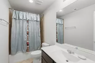 12535 W Hillock Ln, Houston, TX 77047 - Photo 20