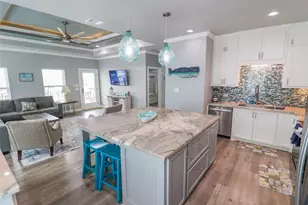 876 Palmetto Dr, Port Bolivar, TX 77650 - Photo 14