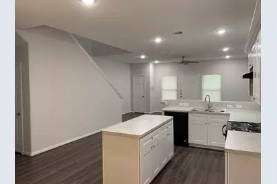 8102 Caddo #A, Houston, TX 77078 - Photo 4