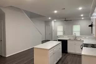 8102 Caddo, Houston, TX 77078 - Photo 4