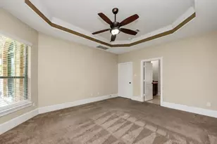 12430 Fossil Point Ln, Humble, TX 77346 - Photo 8