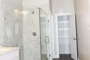 8309 Parker Rd, Houston, TX 77078 - Photo 8