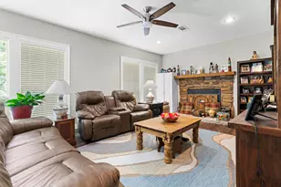 234 El Dorado Dr, Livingston, TX 77351 - Photo 10