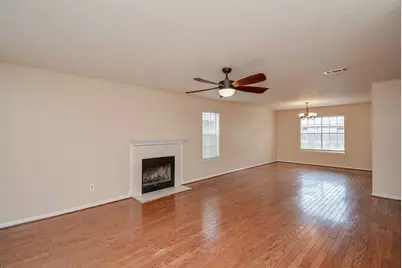 17023 Blue Mist Circle, Sugar Land, TX 77498 - Photo 2