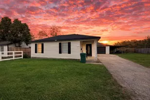 1305 Jackson Ave, Pasadena, TX 77506 - Photo 1