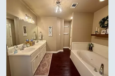 112 Jefferson, Clute, TX 77531 - Photo 24