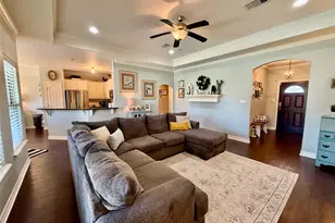 112 Jefferson, Clute, TX 77531 - Photo 14