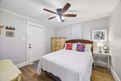 1210 Avenue M, Galveston, TX 77550 - Photo 8