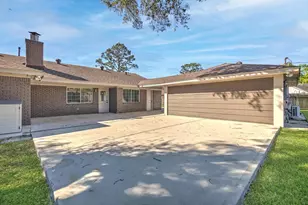 5006 Homewood Ln, Baytown, TX 77521 - Photo 46