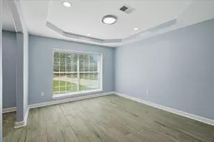 5006 Homewood Ln, Baytown, TX 77521 - Photo 16