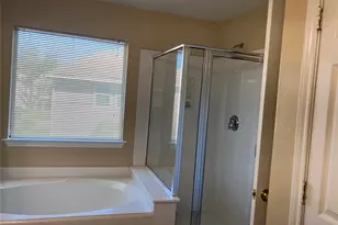 14310 Larkhall Ln, Houston, TX 77014 - Photo 22