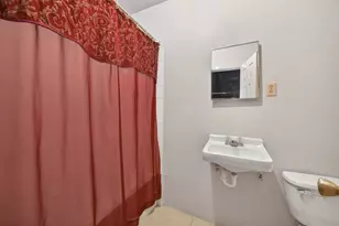 5658 Berry Creek Dr, Houston, TX 77017 - Photo 18