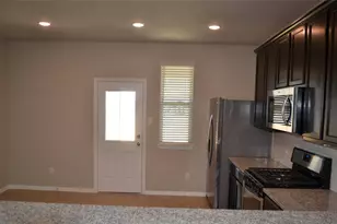 8435 Chesney Trl, Fulshear, TX 77441 - Photo 22