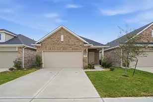 11818 Beachberry Dr, Houston, TX 77034 - Photo 2