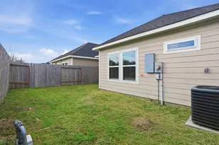 11818 Beachberry Dr, Houston, TX 77034 - Photo 26