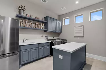 9407 Pershing Court, Missouri City, TX 77459 - Photo 38