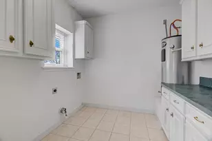 1399 County Rd 611, Dayton, TX 77535 - Photo 14