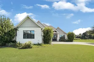 32703 Warbler Ct, Fulshear, TX 77441 - Photo 2