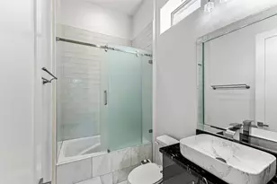 14002 Woodthorpe Ln, Houston, TX 77079 - Photo 36