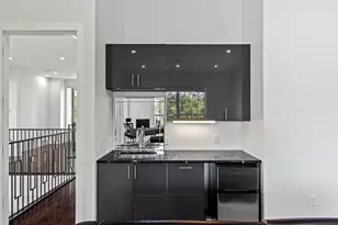 14002 Woodthorpe Ln, Houston, TX 77079 - Photo 30