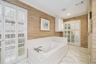 6143 Chevy Chase Drive, Houston, TX 77057 - Photo 20
