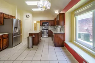 9927 Autumn Wy Dr, Houston, TX 77064 - Photo 6