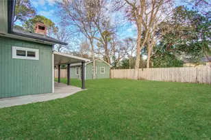 727 Travis St, Columbus, TX 78934 - Photo 34