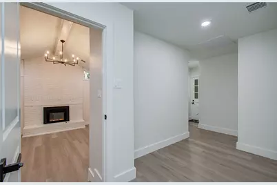 727 Travis Street, Columbus, TX 78934 - Photo 24