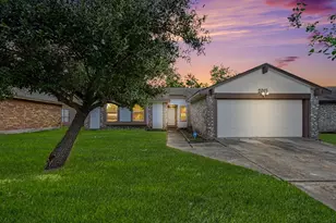 2015 Highcrest Dr, Missouri City, TX 77489 - Photo 1