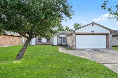 2015 Highcrest Drive, Missouri City, TX 77489 - Photo 2