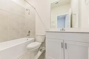 583 Avisa Dr, Kemah, TX 77565 - Photo 24