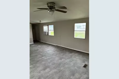 6977 Leann Lane, Wallis, TX 77485 - Photo 4