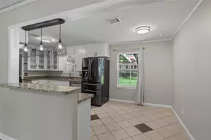 617 Graceland St, Houston, TX 77009 - Photo 10