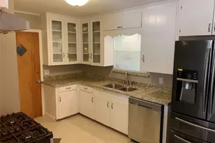 617 Graceland St, Houston, TX 77009 - Photo 10