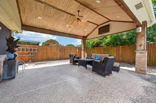 11004 Oakwood Dr, La Porte, TX 77571 - Photo 26