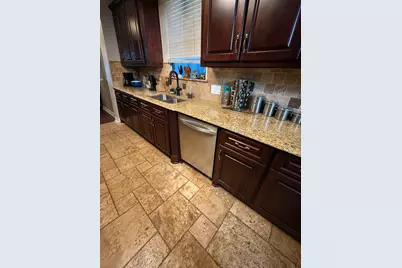 11004 Oakwood Drive, La Porte, TX 77571 - Photo 6