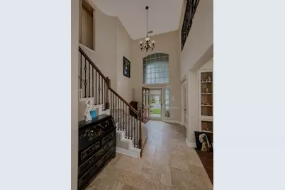 11004 Oakwood Drive, La Porte, TX 77571 - Photo 2