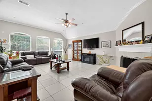 1907 Lakeside Xing, Katy, TX 77494 - Photo 6