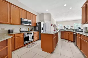 1907 Lakeside Xing, Katy, TX 77494 - Photo 10