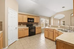 9618 Red Rugosa Dr, Houston, TX 77095 - Photo 6