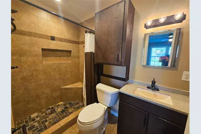 108 Oriole Lane, Angleton, TX 77515 - Photo 14