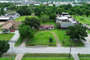 535 Pampa St, Pasadena, TX 77504 - Photo 1