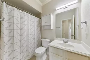 2922 Royal Oaks Crest, Houston, TX 77082 - Photo 14