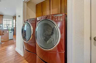 13806 Sheri Hollow Ln, Houston, TX 77082 - Photo 18