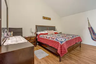 13806 Sheri Hollow Ln, Houston, TX 77082 - Photo 12