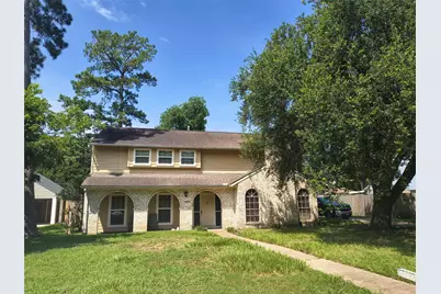 19323 Dianeshire Drive, Spring, TX 77388 - Photo 2