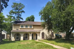 19323 Dianeshire Dr, Spring, TX 77388 - Photo 2